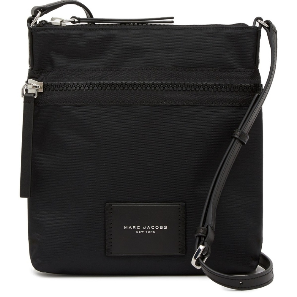 Marc Jacob's shoulder handbag